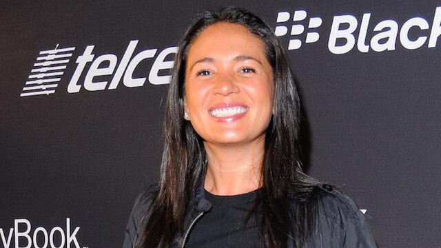 Yolanda Andrade en el teatro Blackberry