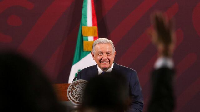 Andrés Manuel López Obrador, Presidente de México, durante la mañanera en la cual sobre los avances de los Tramos 5 y 6 del Tren Maya y de los accesos hacia el AIFA.