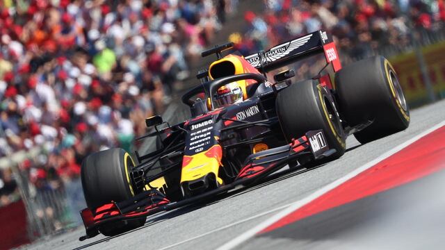 Verstappen triunfó en casa de Red Bull