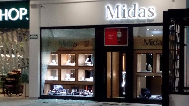 Asaltan joyería Midas en Altama, Tampico
