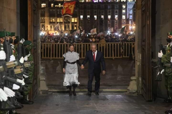 Beatriz Gutiérrez y Andrés Manuel López Obrador