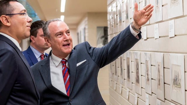 Agustín Gutiérrez Canet. Política exterior.