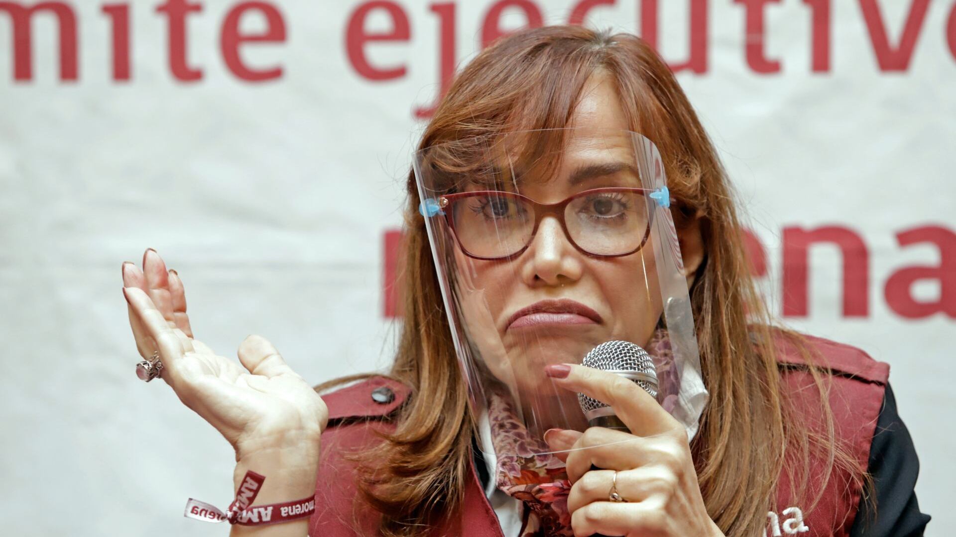 Yeidckol Polevnsky da positivo a coronavirus