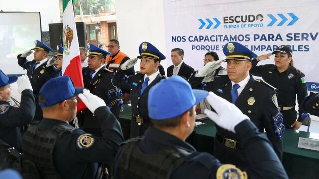 Giovani Gutiérrez reconoce a elementos de Escudo Coyoacán