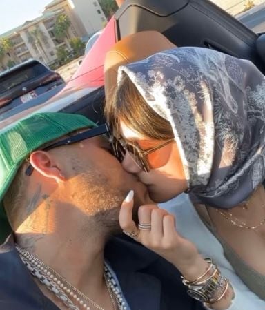 Mia Khalifa y Jhay Cortez