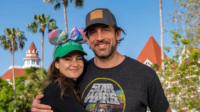 Shailene Woodley y Aaron Rodgers rompen su compromiso