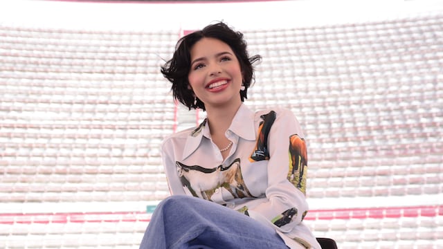 Ángela Aguilar, cantante.