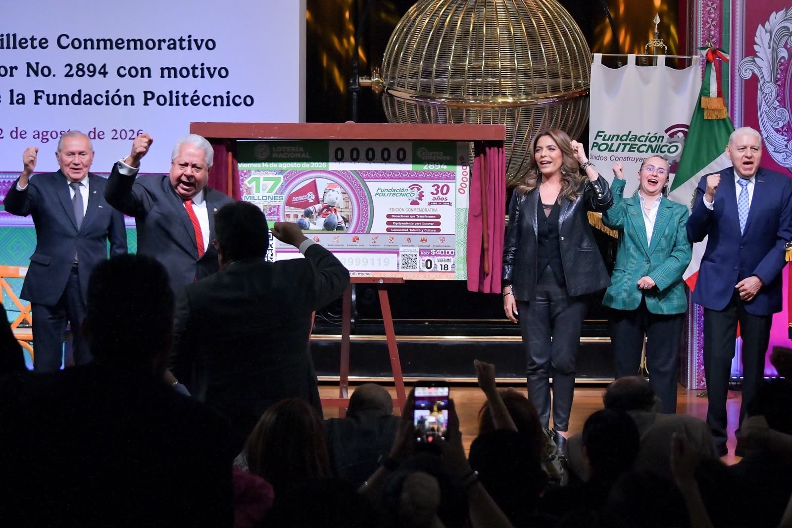 Lotería Nacional presenta billete por 30 aniversario de Fundación Politécnico.
