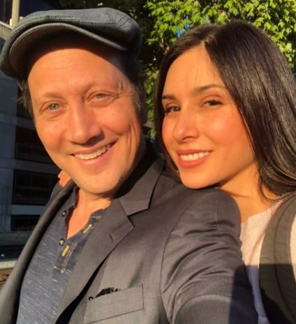 Rob Schneider y Patricia Azarcoya