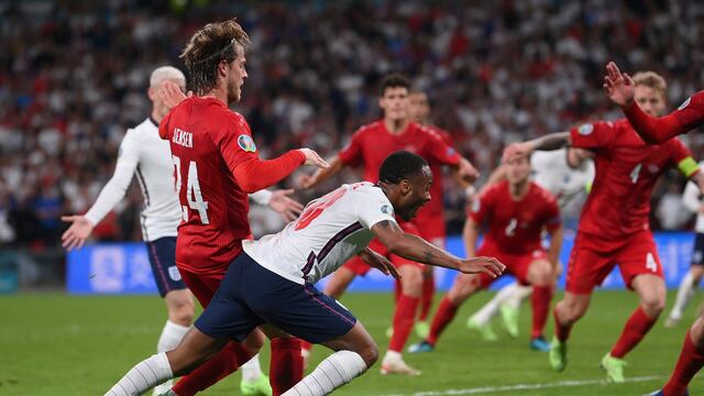Raheem Sterling hizo un 'Robben' en la Euro