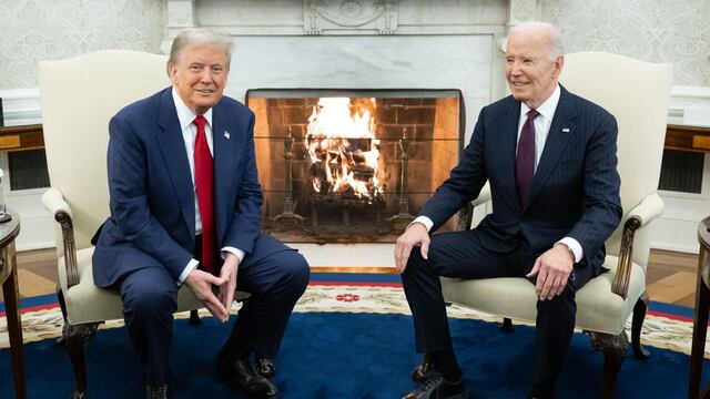 Donald Trump y Joe Biden se reúnen en la Casa Blanca