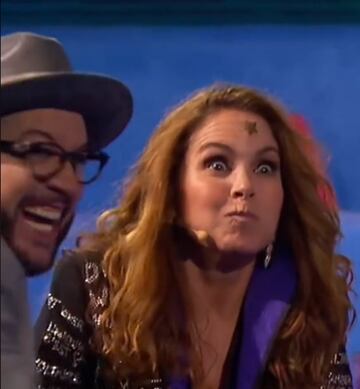 Lucero reacciona al cachetadon de su hija Lucerito Mijares en programa en vivo