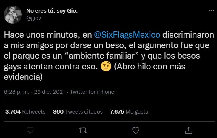 Discriminan a pareja homosexual en Six Flags por darse un beso