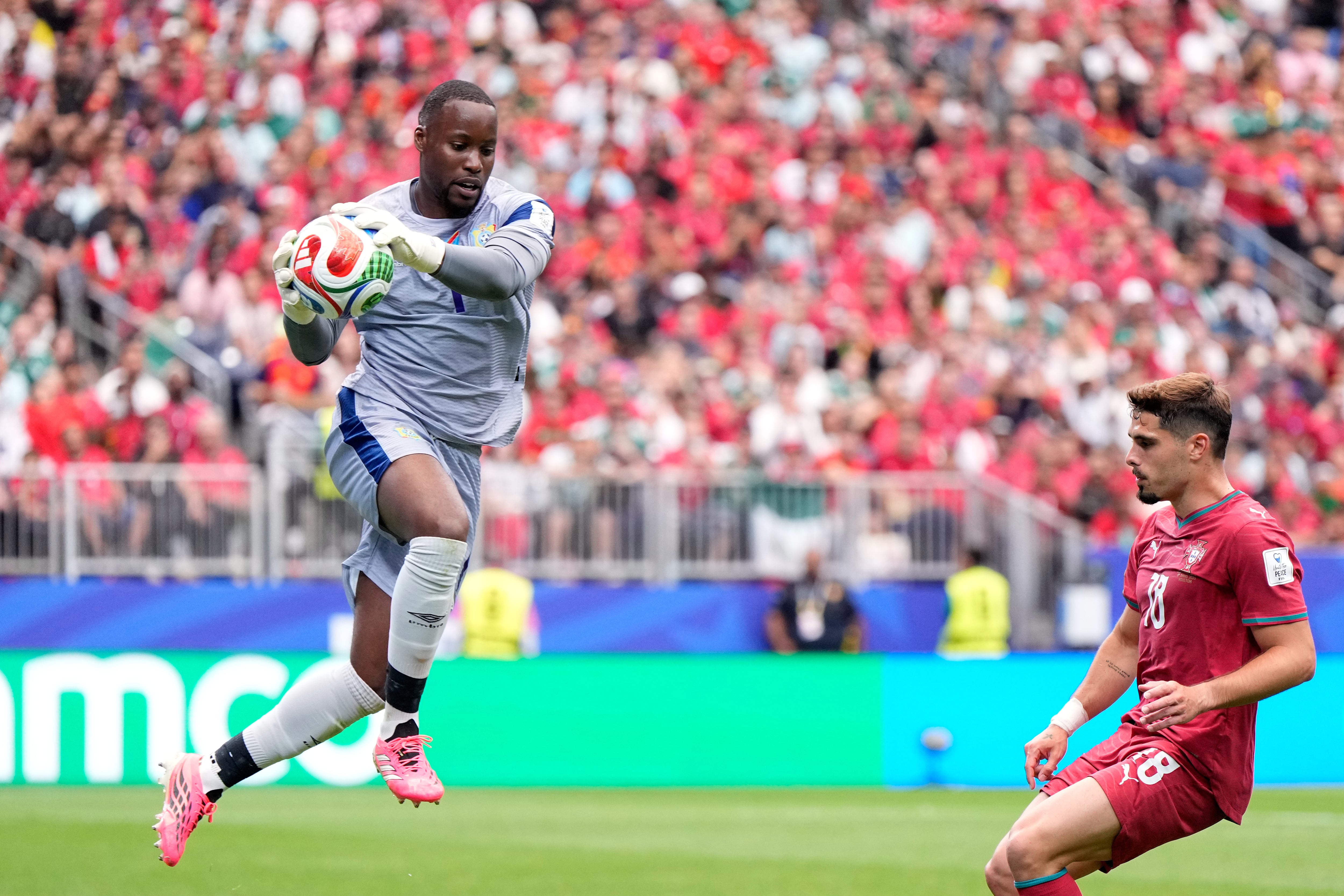 Lionel Mpasi, portero de la Selección de la República del Congo durante el Mundial 2026