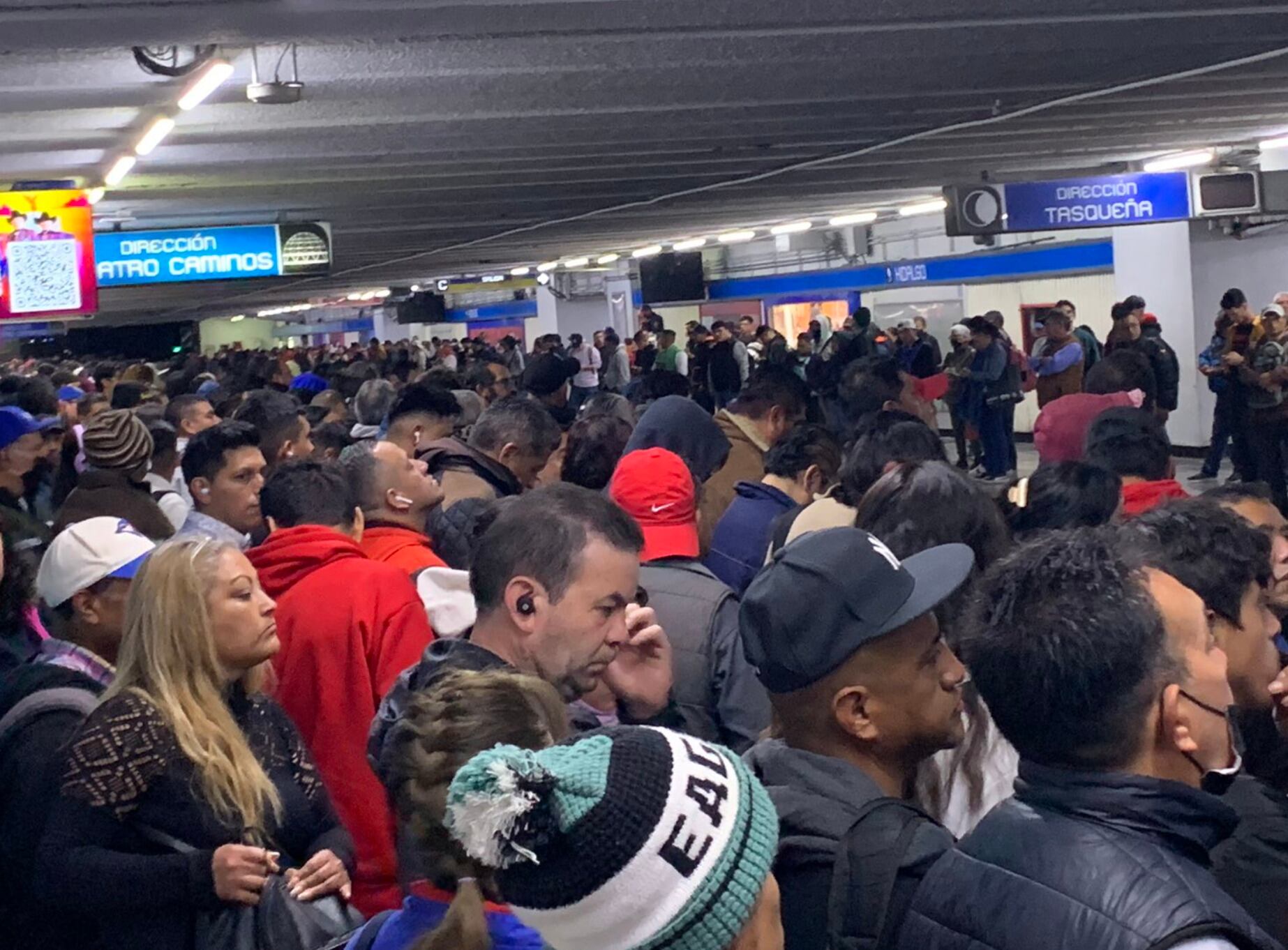 Línea 2 del Metro CDMX hoy 12 de febrero