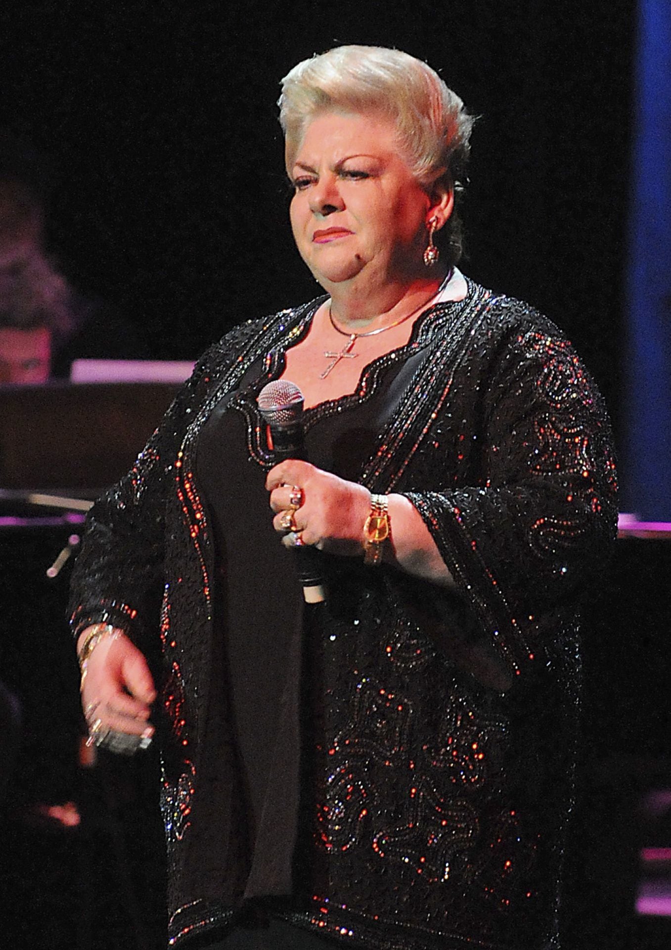 Paquita la del Barrio, cantante.