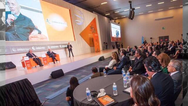 "Hay que reducir el número de las horas de trabajo de ocho a seis horas. Que trabajen sólo seis horas al día y dos horas para estudiar", sugirió el ex primer ministro de Israel.