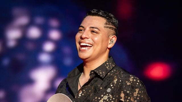 Eduin Caz, vocalista de Grupo Firme