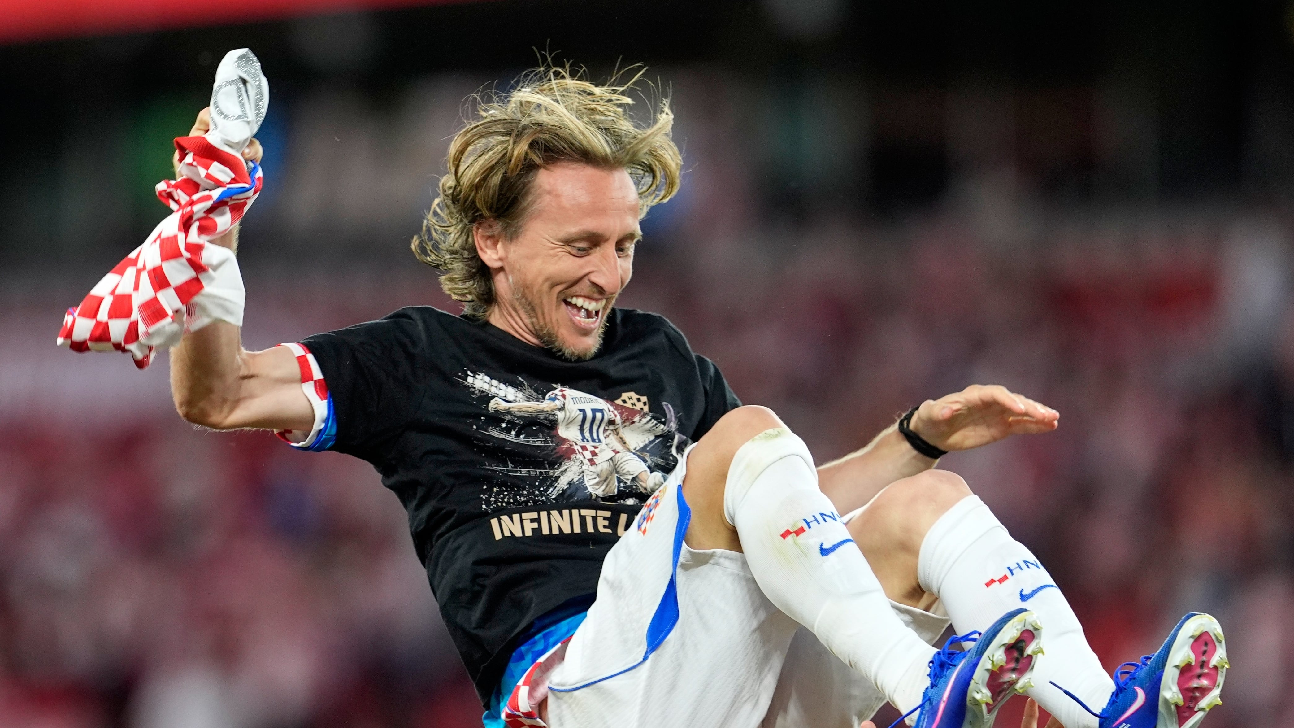 Luka Modric lidera a Croacia por el segundo lugar ante Ghana
