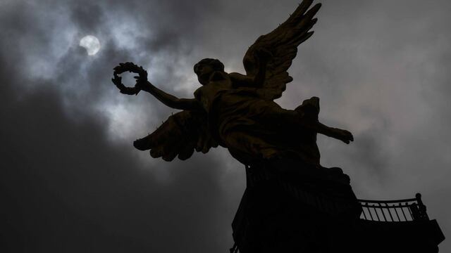 Ángel de la independencia/Contienda por la CDMX