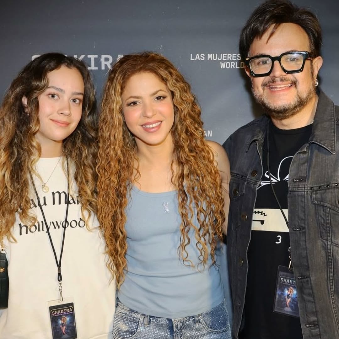 Natalia Coronado, Shakira y Aleks Syntek