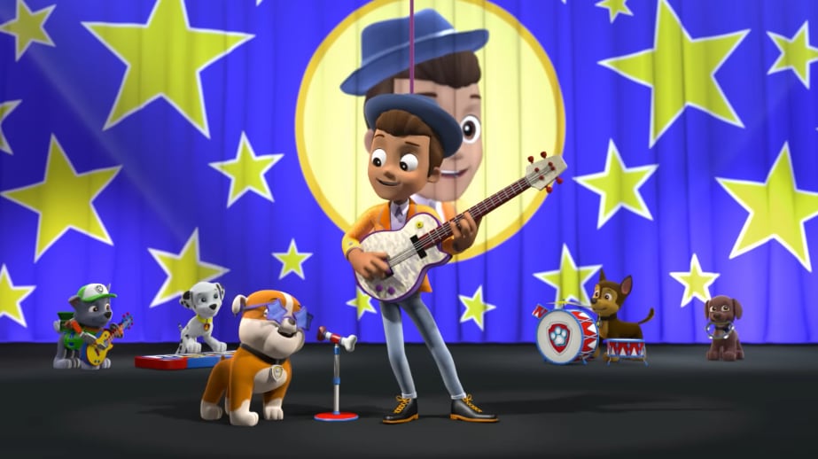 Paw Patrol toca instrumentos