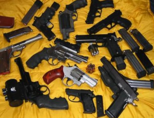 Pistolas