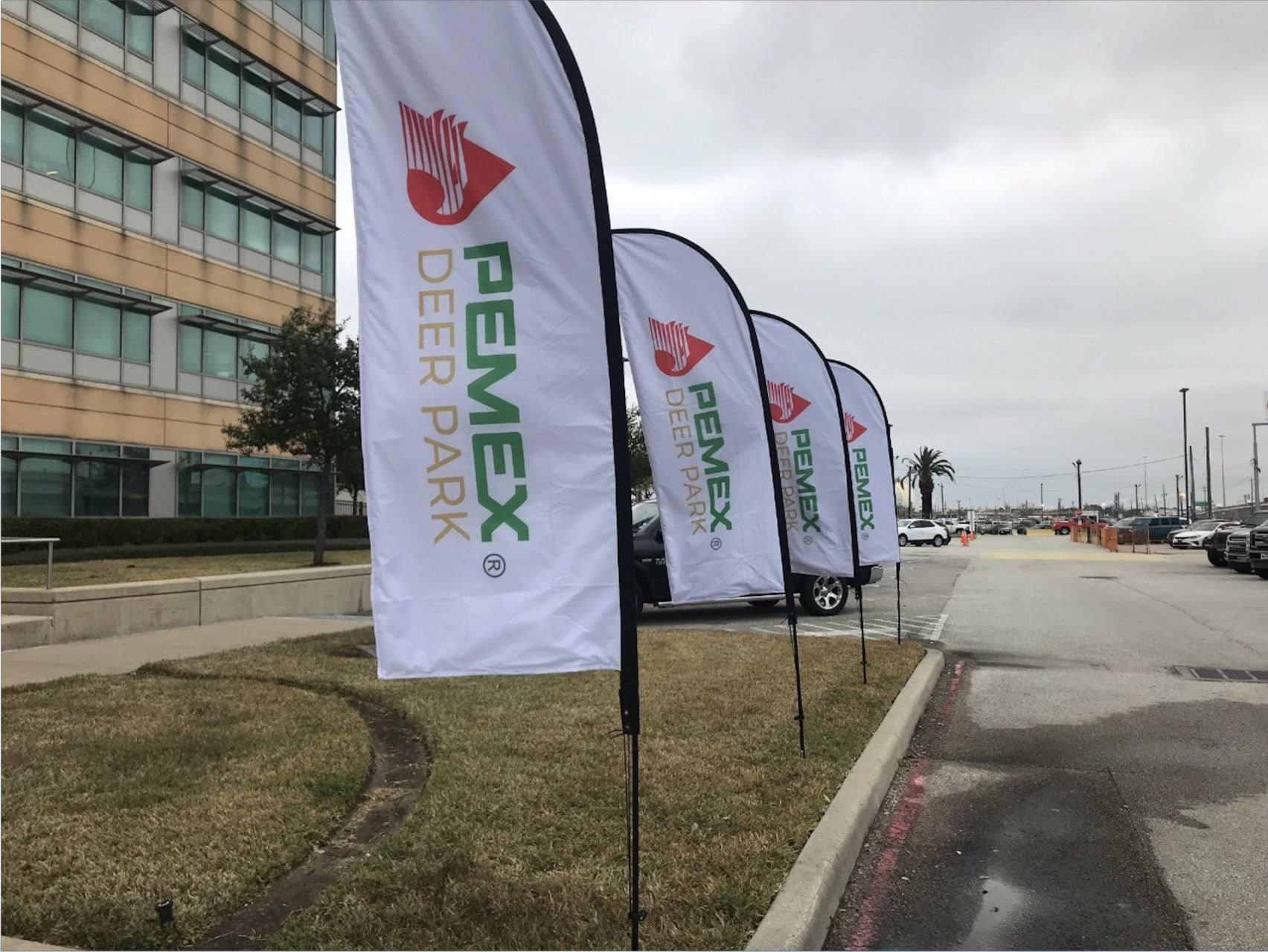 Pemex cierra trato de Deer Park.