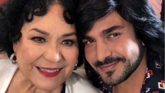 Ariel Miramontes y Carmen Salinas