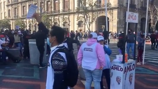 Captura de video de mesas que piden la ratificación de AMLO