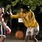 Boxing basketball: el video del deporte que mezcla boxeo y basquetbol