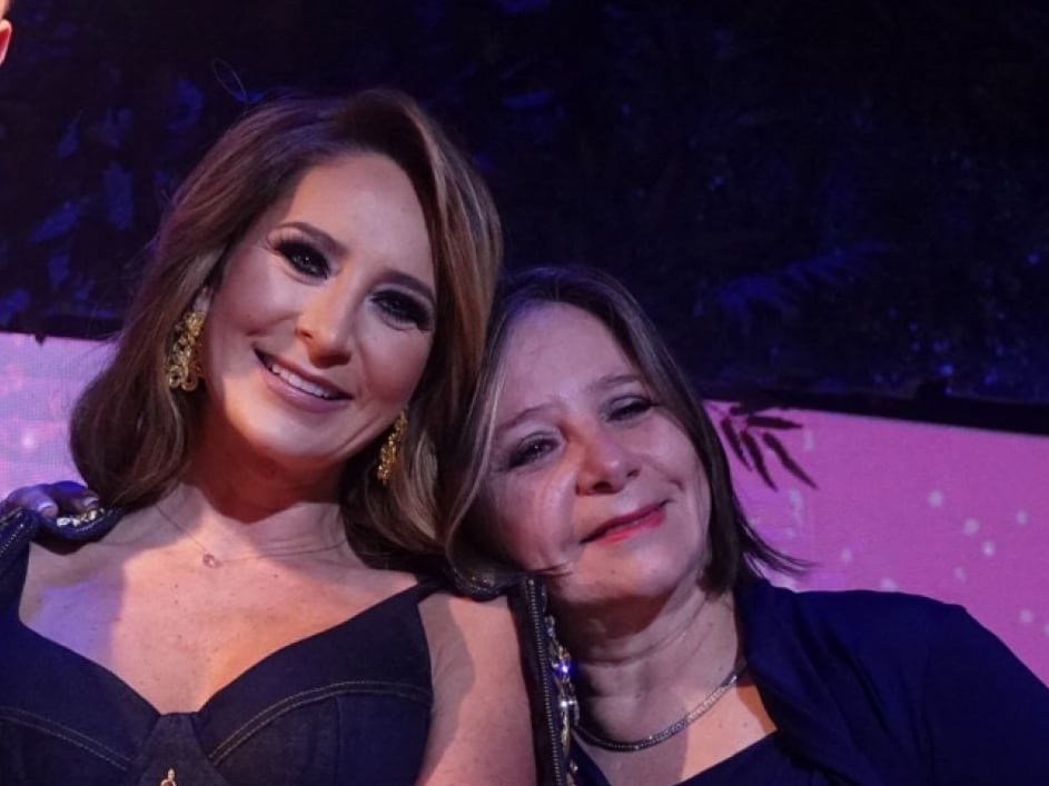 Geraldine Bazán y su mamá Rosalba Ortiz.