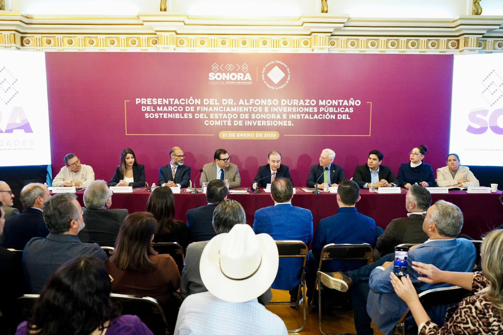 Alfonso Durazo concreta infraestructura sostenible con NadBank.