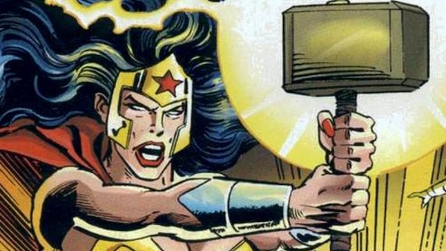 Mujer Maravilla con el Martillo de Thor
