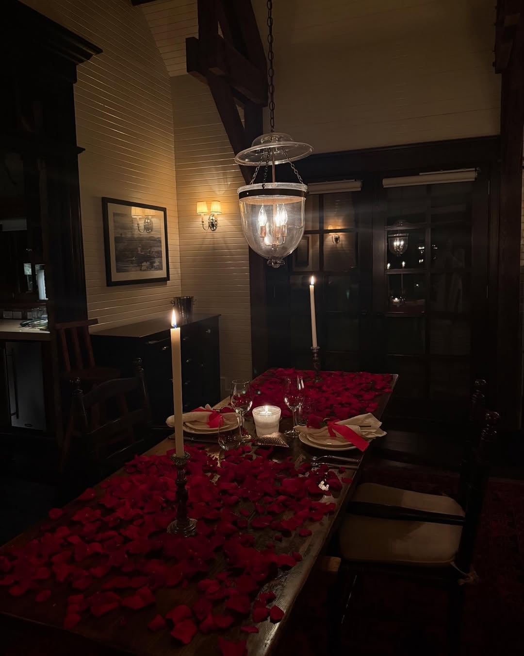 San Valentín de Kenia Os y Peso Pluma