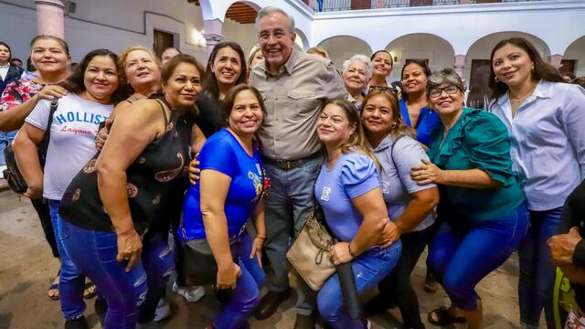 Rubén Rocha entregó recursos a mujeres rurales