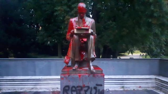 Vandalizan el monumento en homenaje a Montanelli