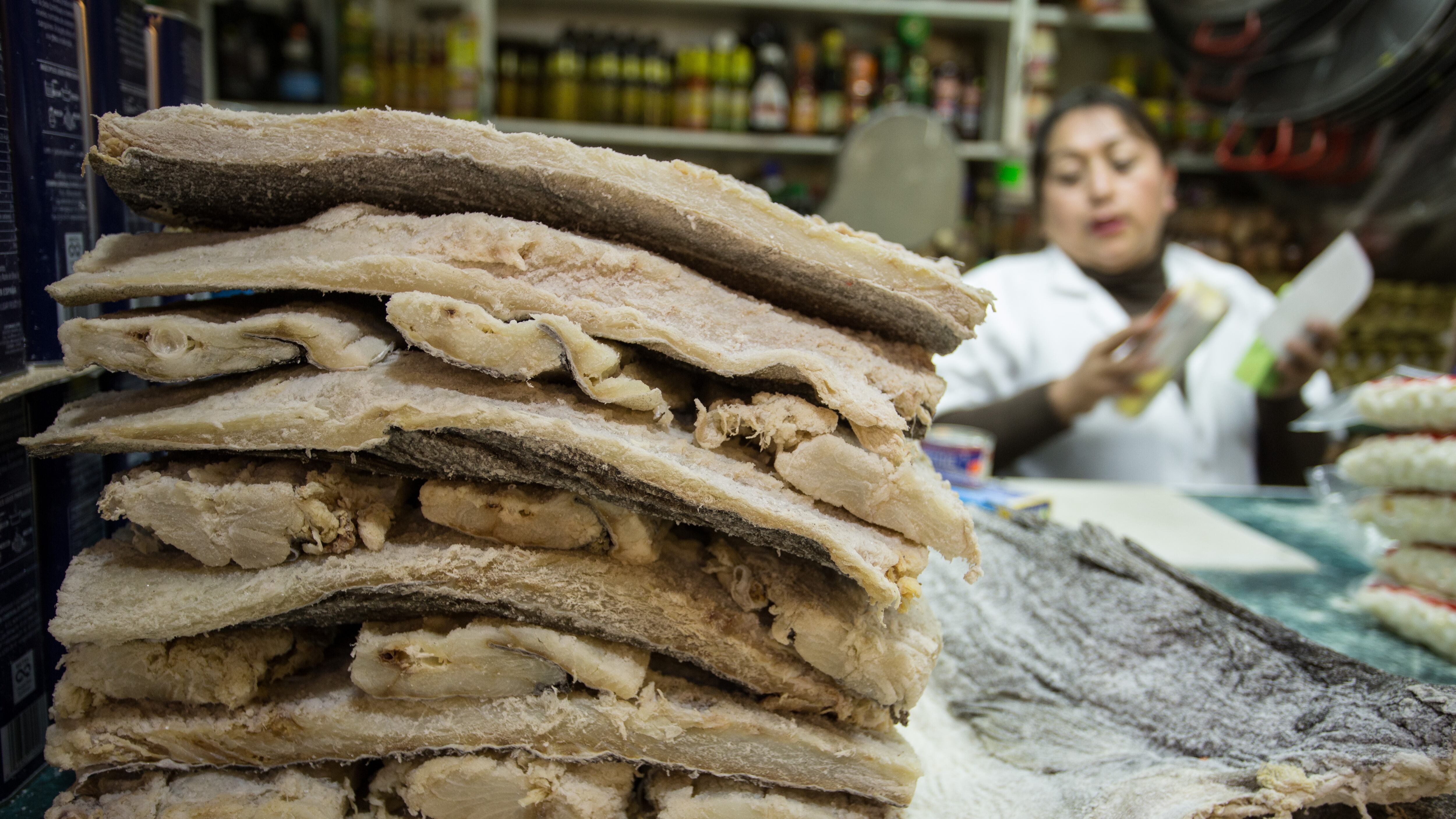 Advierten fraude en venta de bacalao en CDMX