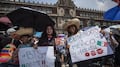 ARMYs de BTS ya se concentran en el Zócalo para verlos en Palacio Nacional