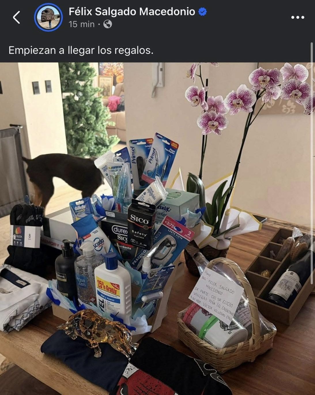 Félix Salgado Macedonio causa polémica por regalo de cumpleaños: una canasta con condones