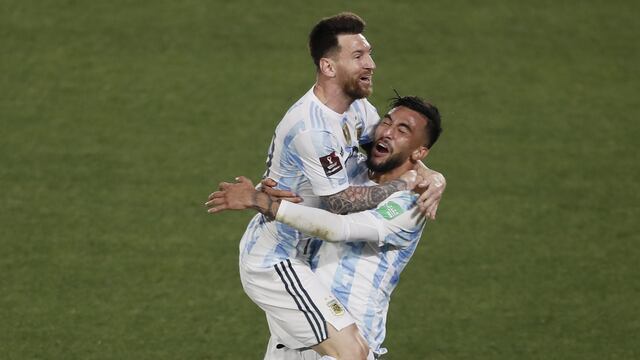 Festejo de Lionel Messi con Argentina