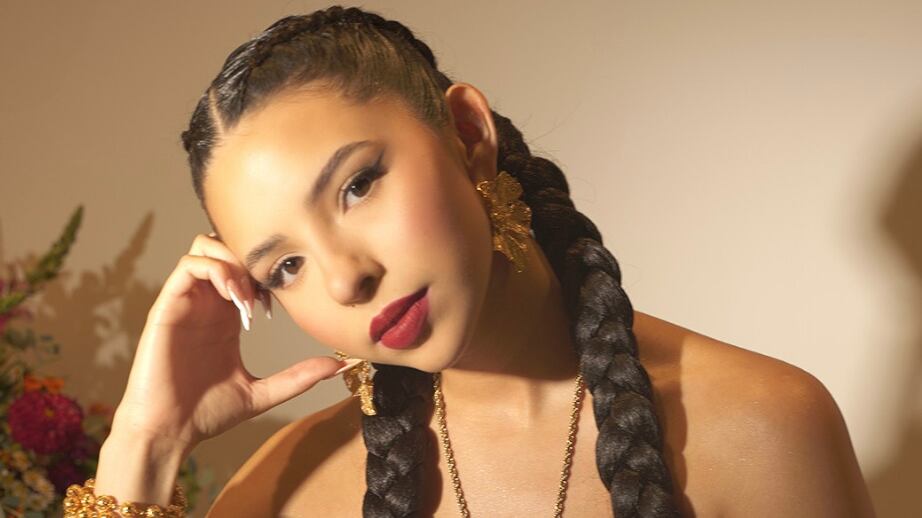 Ángela Aguilar reveló el gesto más romántico que ha recibido; ¿fue de Christian Nodal?