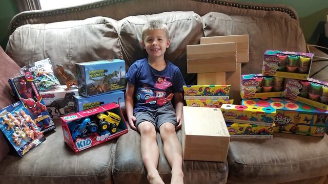 Weston Newswanger, niño sobreviviente de cáncer