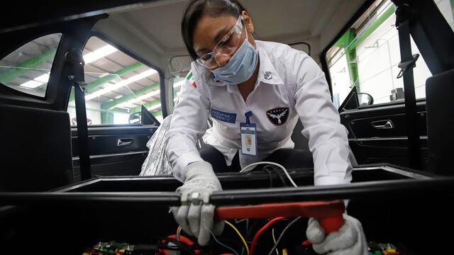 La fábrica de ensamblaje del auto eléctrico Zacua se ubica en la capital poblana.