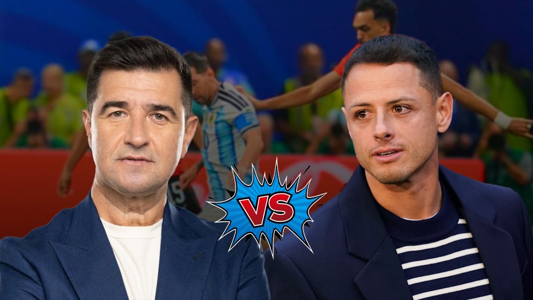 Hugo Balassone revela fuerte cruce con Chicharito durante el Argentina vs Egipto