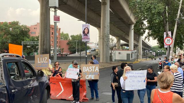 Manifestantes de San Pedro Mártir bloquean ruta por falta de energía eléctrica