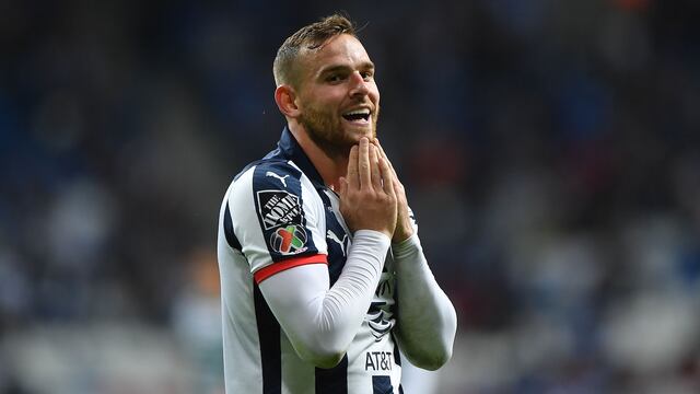 Janssen lamenta una jugada en un partido de Rayados