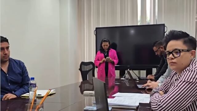 INE busca silenciar a abogada de trabajadora despedida injustificadamente