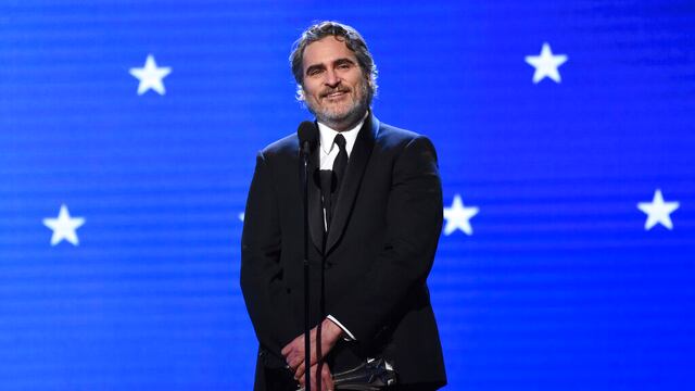 Críticos de cine en Hollywood premian como Mejor Actor a Joaquin Phoenix