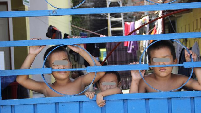 Niños migrantes. Separación de sus padres también en México.